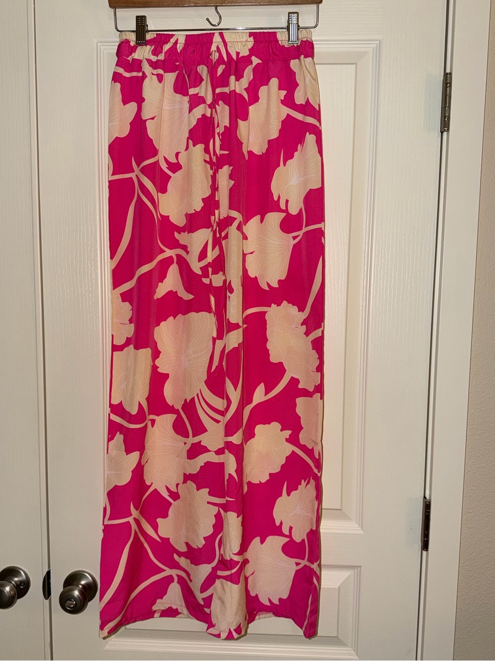 Wide leg beautiful summer pants like new